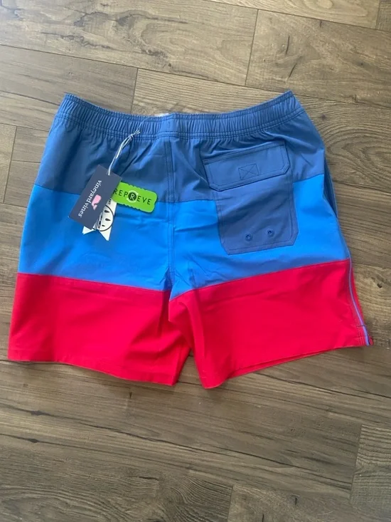 Vineyard Vines Chappy Swim Trunks - Picture 5 of 5